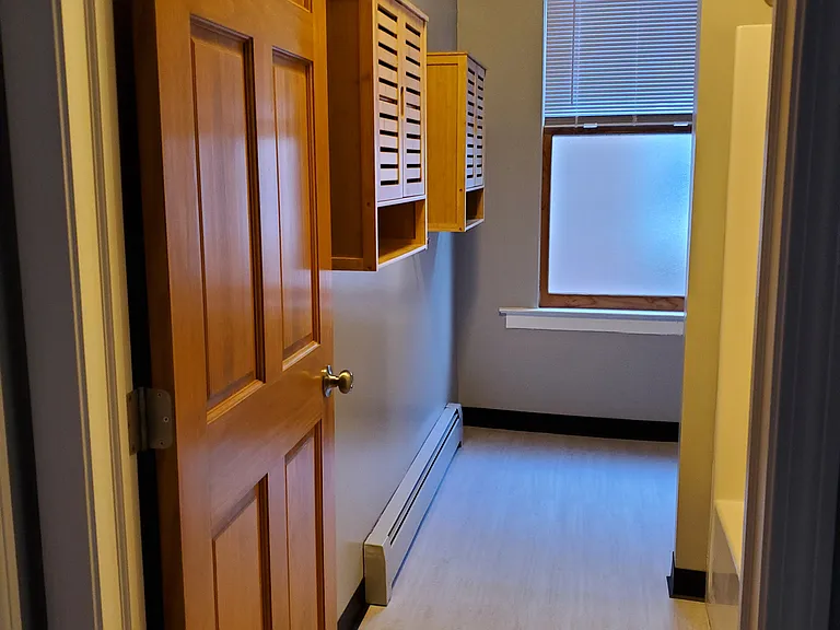 354 Laurel St #2 — Photo 11