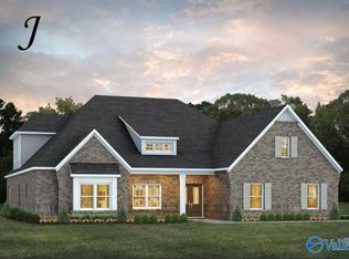 105 Gateshead Cir, Madison, AL 35758