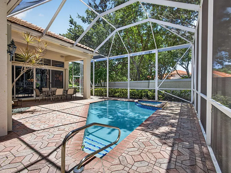 1048 Diamond Head Way — Photo 28