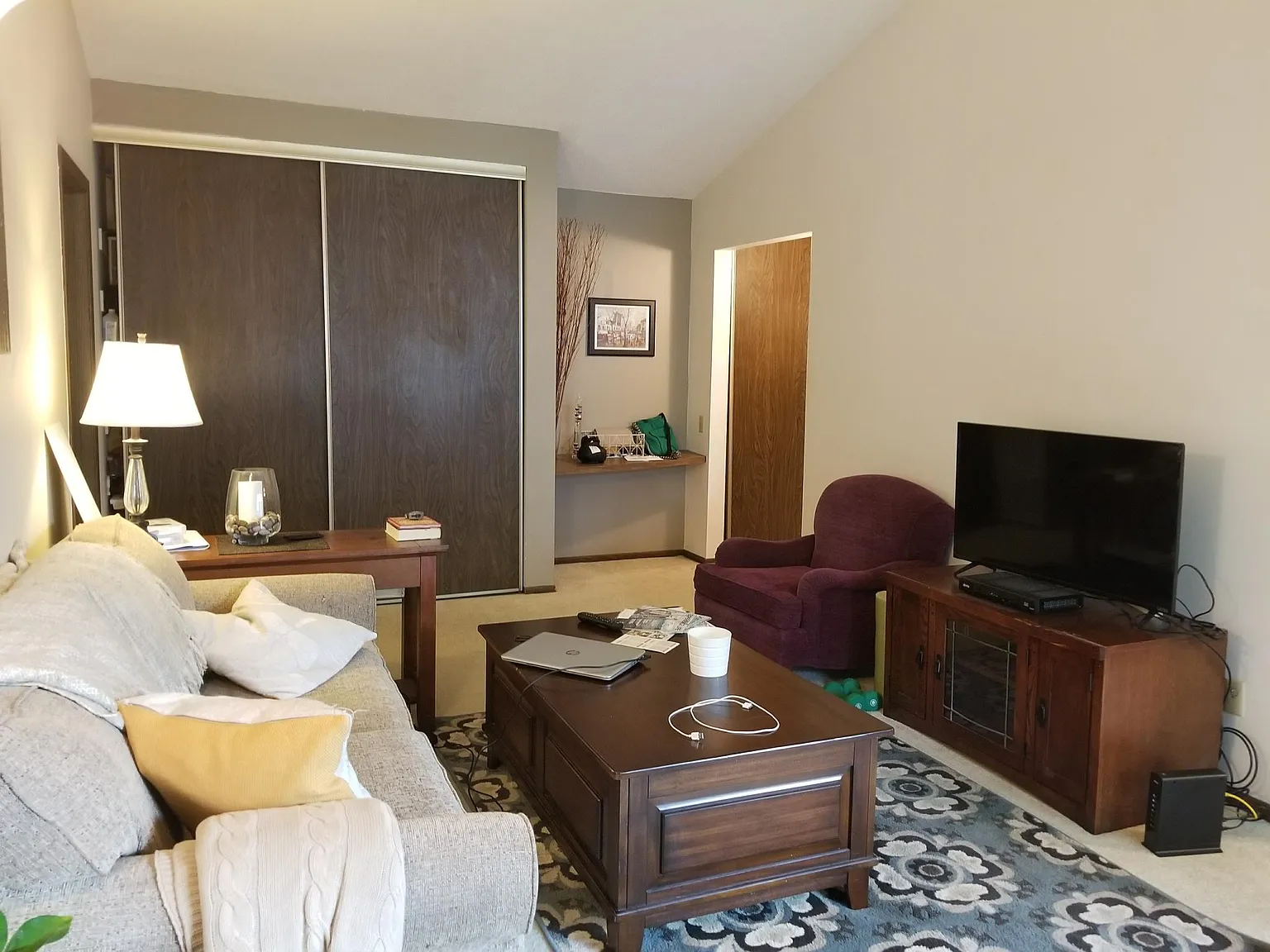 1 bed, 768 sqft, $1,595 — Photo 2