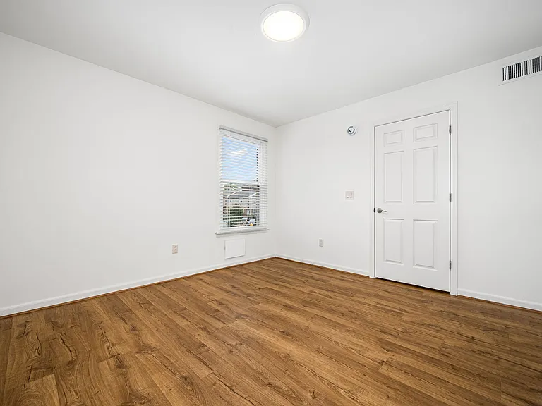 2122 Acklen Ave #5 — Photo 9