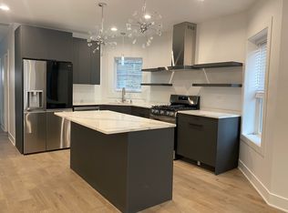 3145 N Ridgeway Ave #1, Chicago, IL 60618