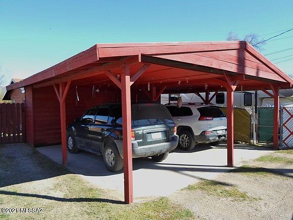 Unit 1040 has ONE carport parking spot. Additional room for parking available.