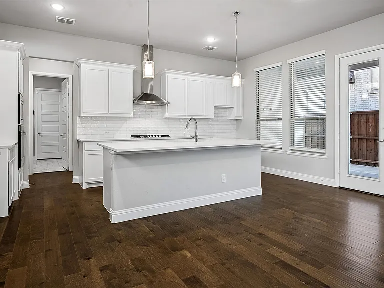 4862 Campbell Cv — Photo 9