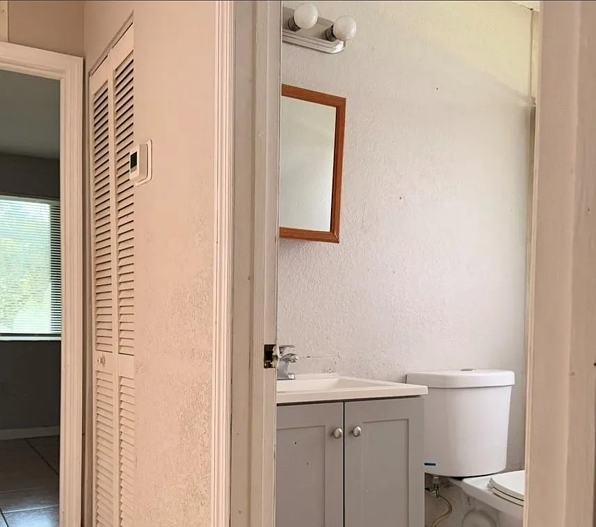 1 bed, 718 sqft, $1,800 — Photo 2
