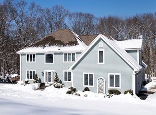 60 Pepperbox Rd, Waterford, CT 06385