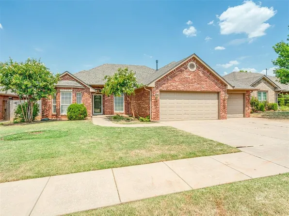 2721 NW 167th St, Edmond, OK 73012