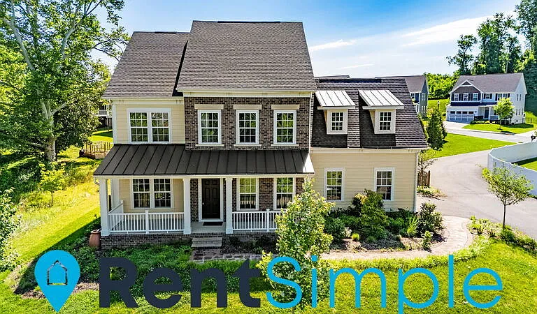 18 Patrick Ryan Way — Photo 1