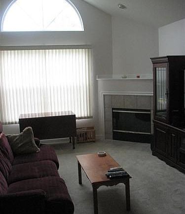 4th image of 380 Millennium Dr