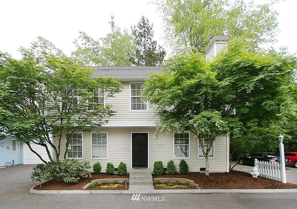 1st image of 10283 NE 129th Ln