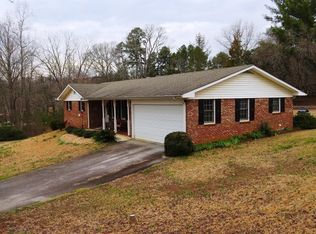 74 Nancy Ln, Toccoa, GA 30577