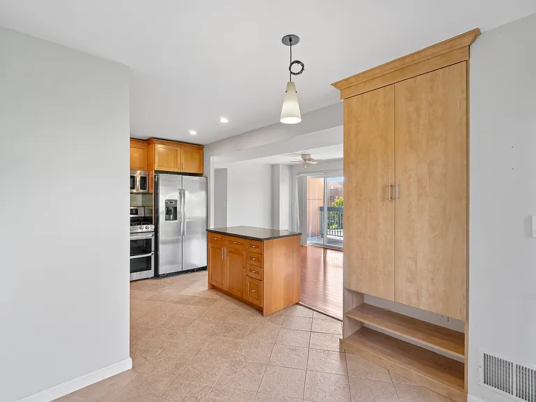 518 Ellery Ct #518 — Photo 12