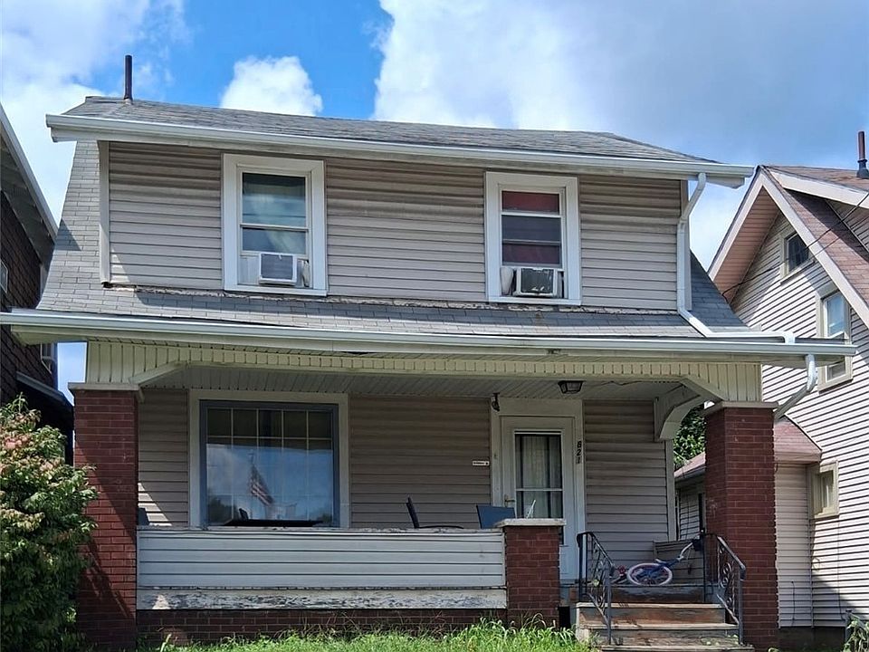 1st image of 821 Smith Ave NW