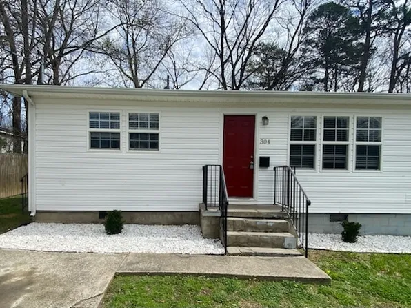 304 S Summey St, Dallas, NC 28034