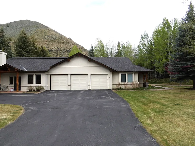 60 River Sage Ct — Photo 72