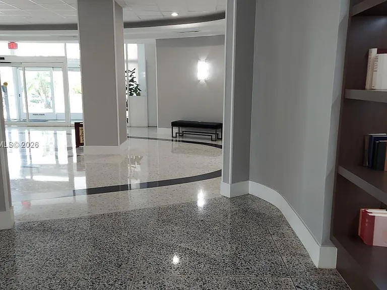 3140 S Ocean Dr #1510 — Photo 35