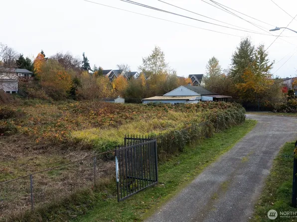 30 XX S Dakota Street, Seattle, WA 98108