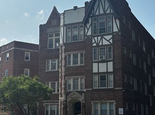 12039 Edgewater Dr APT 301, Lakewood, OH 44107