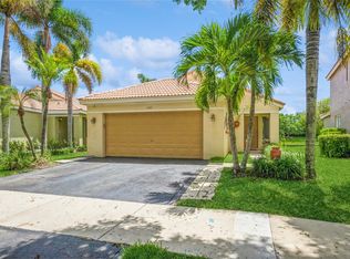 4367 Dogwood Cir, Fort Lauderdale, FL 33331