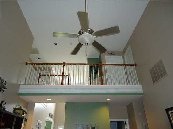 3rd image of 9190 Markleys Grove Blvd