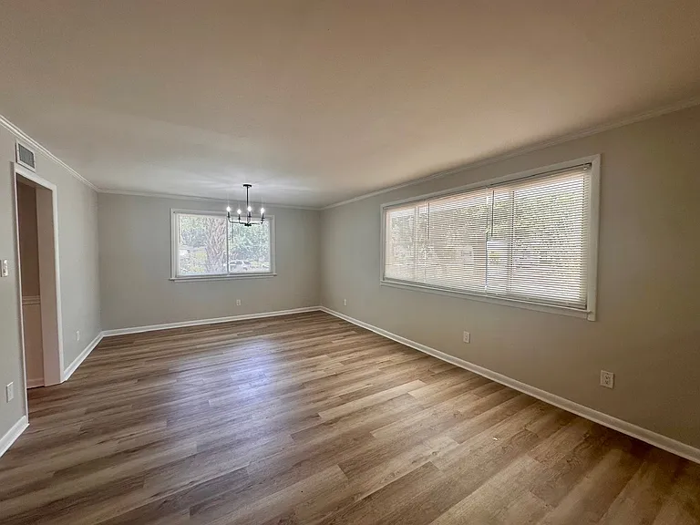 7 Arrowhead Ct — Photo 29