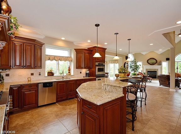5th image of 37W880 Heritage Oaks Dr