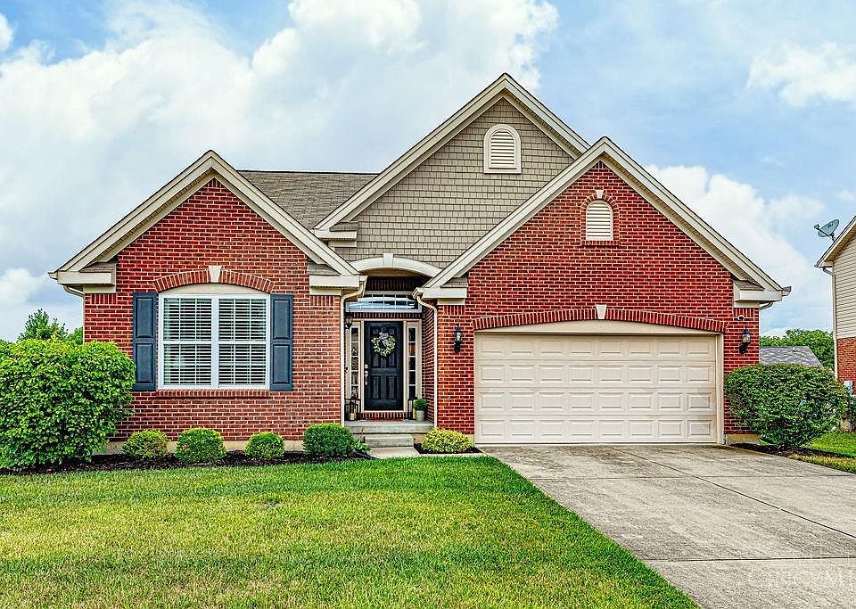 1st image of 377 Brandon Dr