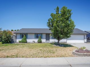 4832 Hibiscus St, West Richland, WA