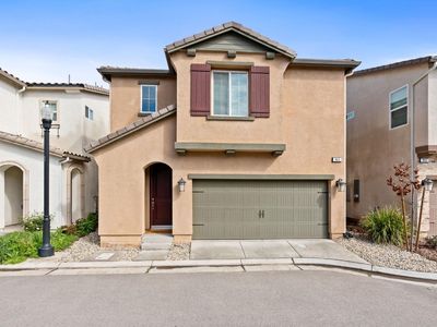 965 Thurman Way W, Madera, CA, 93636