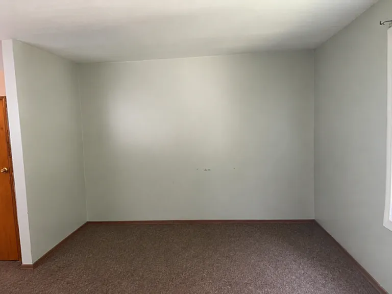 462 Aulneau St #2A — Photo 5