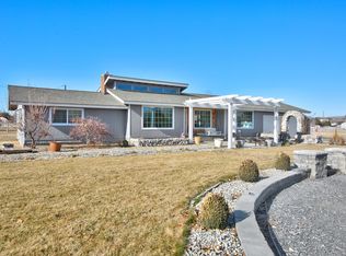 180 N Johnson Rd, Selah, WA 98942
