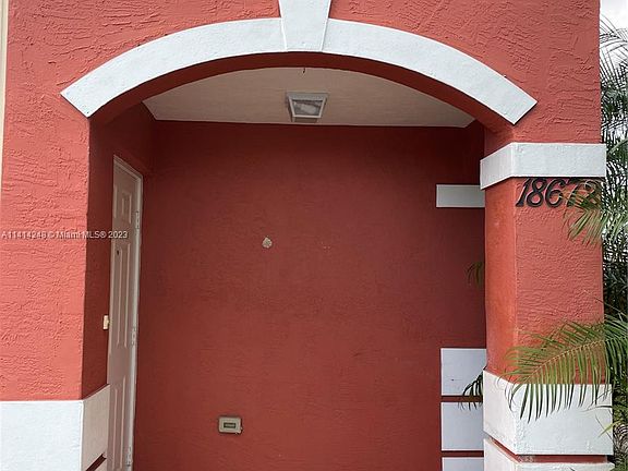 2nd image of 18672 SW 100th Ave #18672