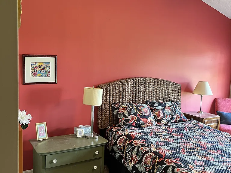 5715 Waveland Cir — Photo 11