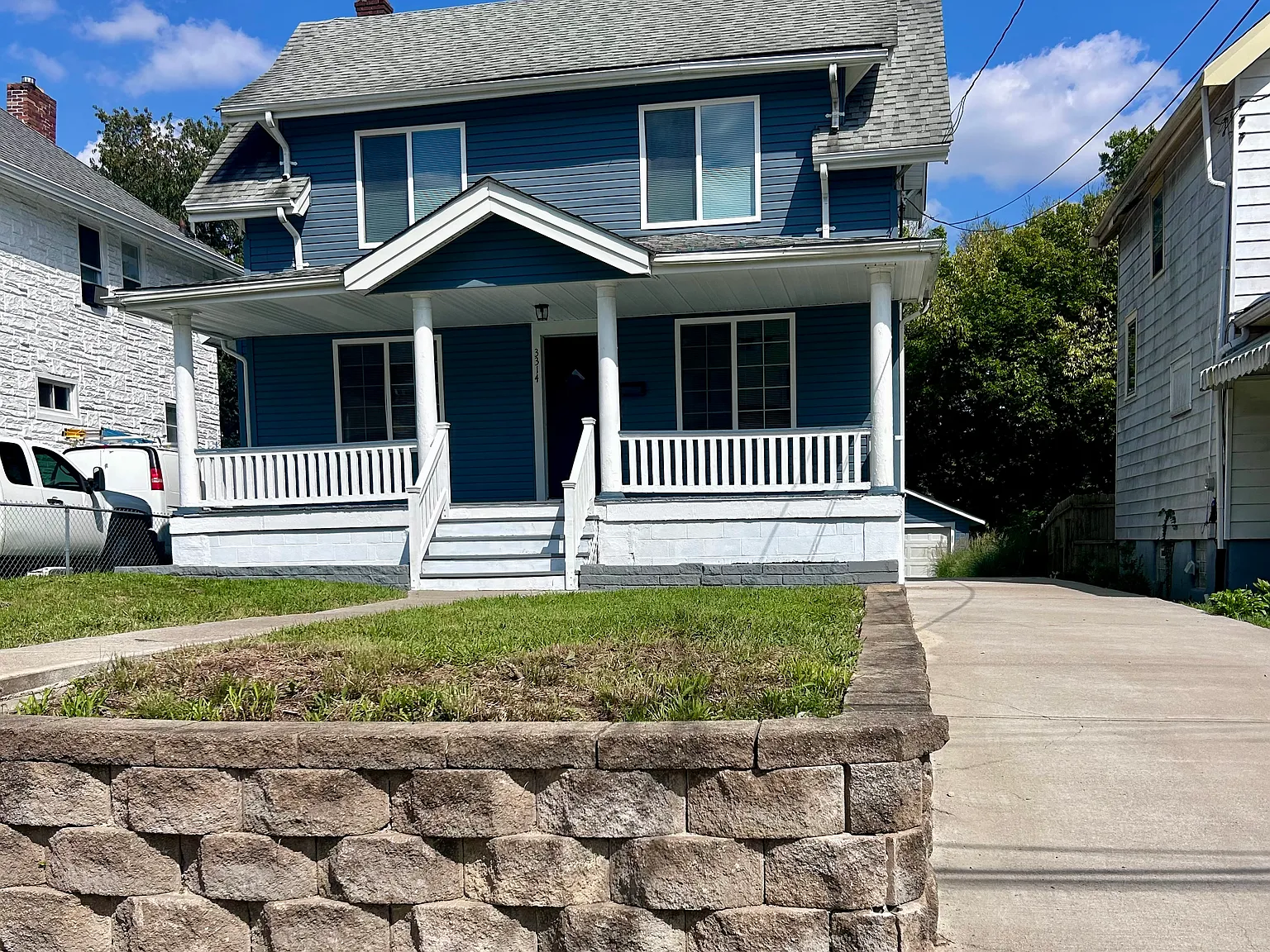 4 bed, 1614 sqft, $2,295 — Photo 2