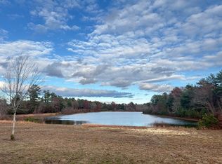 186 County Rd, Wareham, MA 02571