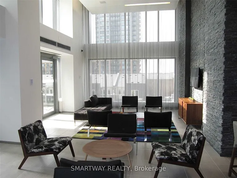 365 SW Prince Of Wales Dr #1705 — Photo 20