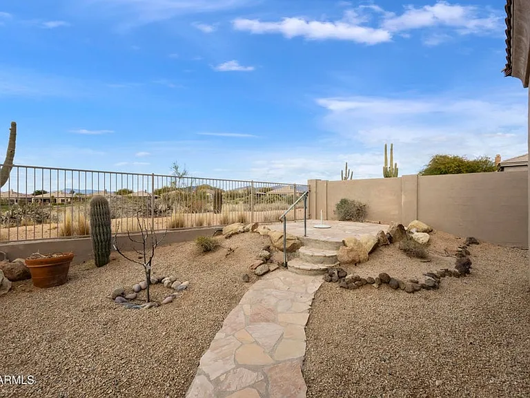 9514 E Cavalry Dr — Photo 41