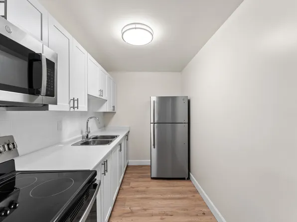 Lynden Gate Estates Apartments