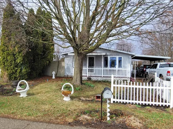 251 E 1st St, London, OH 43140