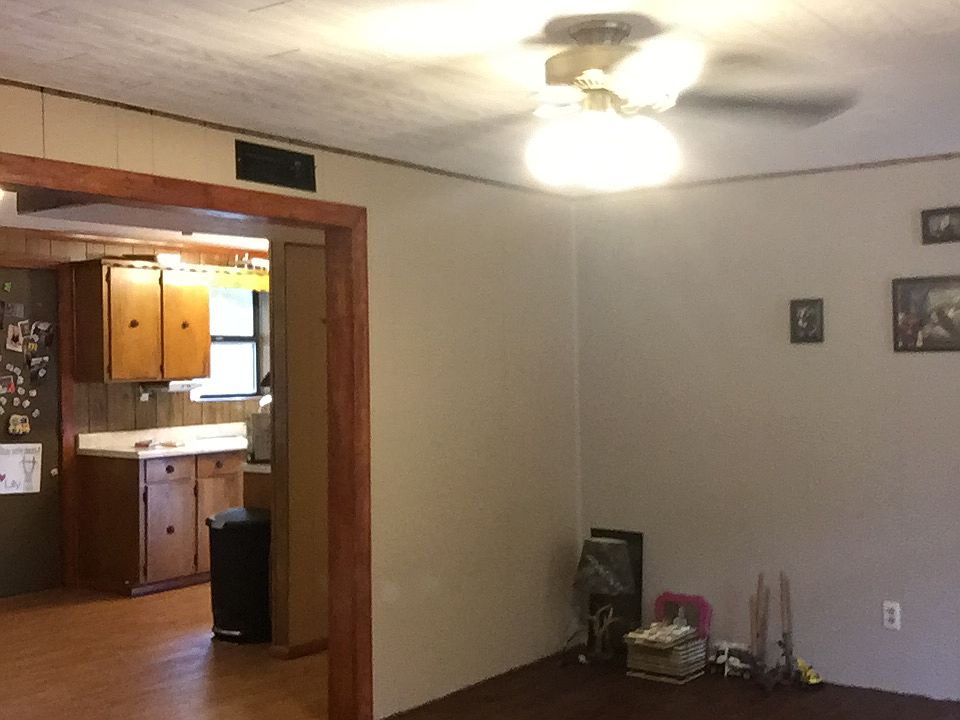 1st image of 633 Grant #37