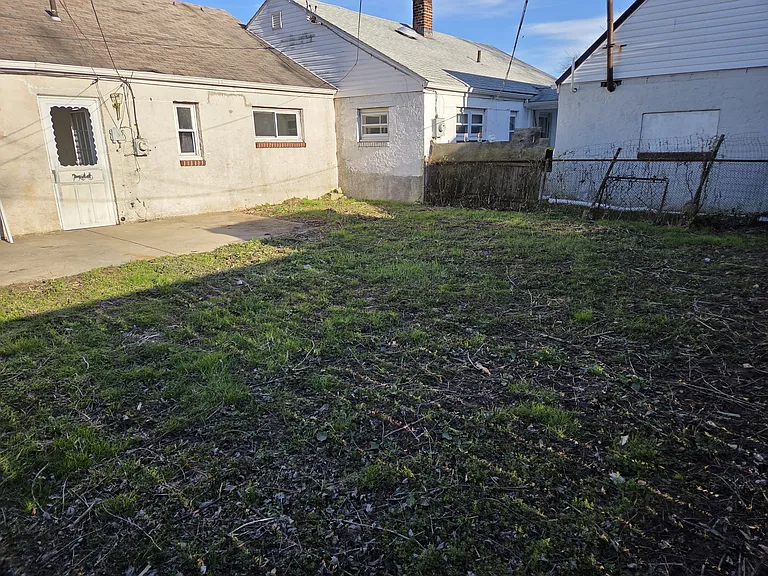 342 Sheridan Dr — Photo 20