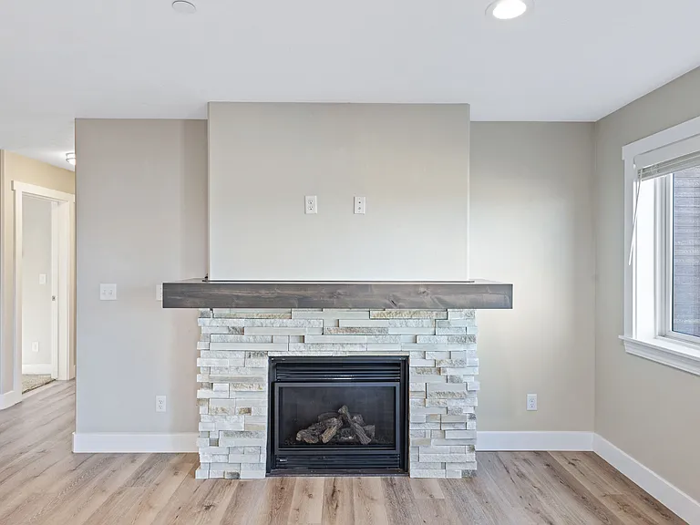205 Lakewood Rd #2B — Photo 3