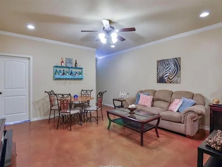 122 Kimber Ln — Photo 10
