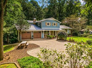 135 Dogwood Dr, Brevard, NC 28712