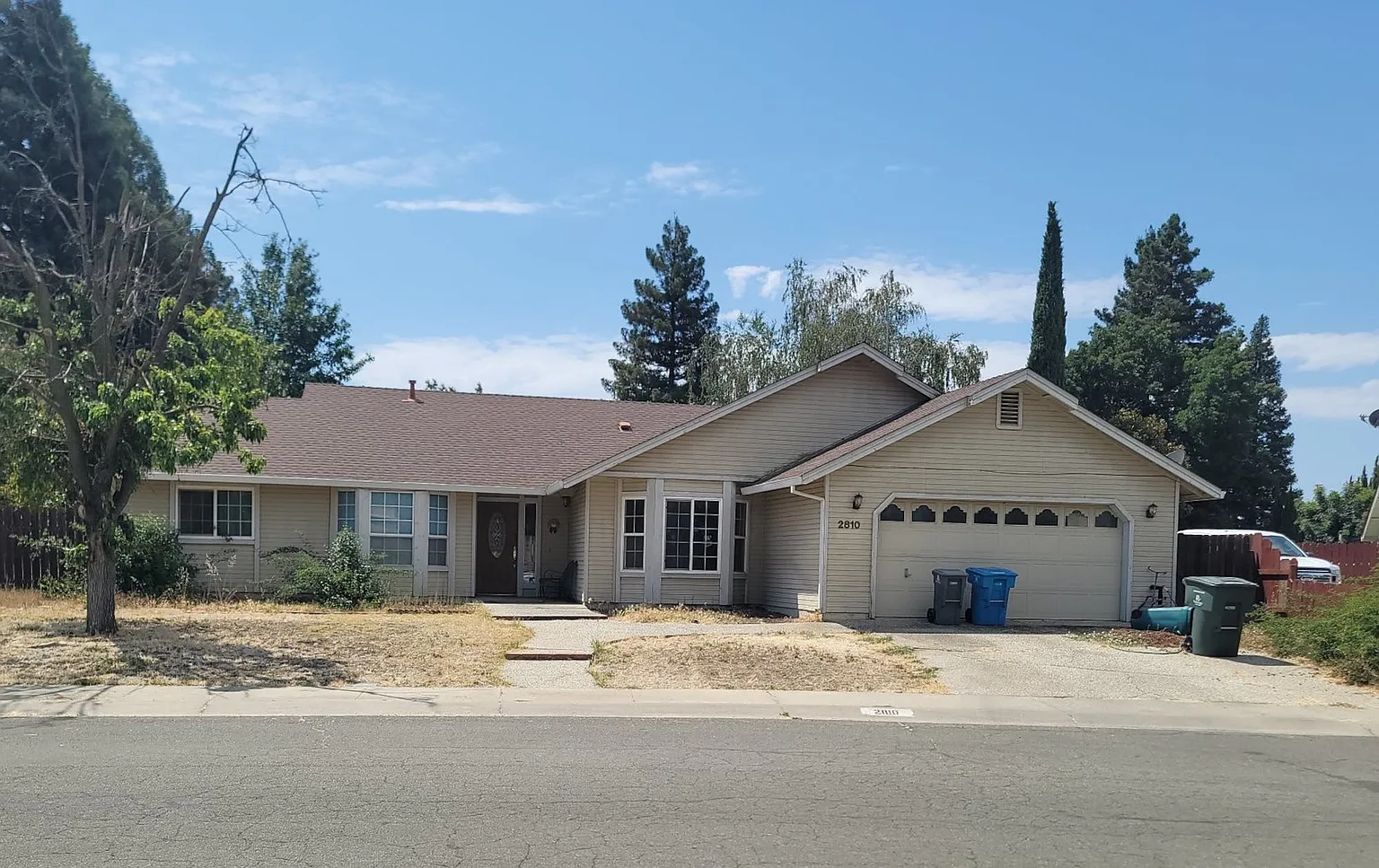2810 Vi Ct photo 1