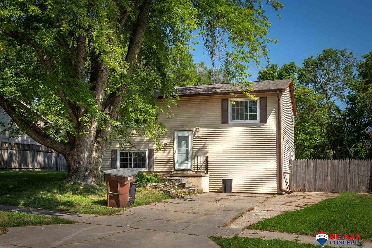 9600 Burton St Lincoln NE 68526 Zillow