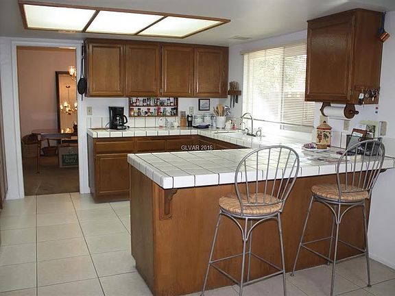 3rd image of 6313 Vicuna Dr