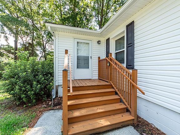 2nd image of 2139 Pierpont Ave