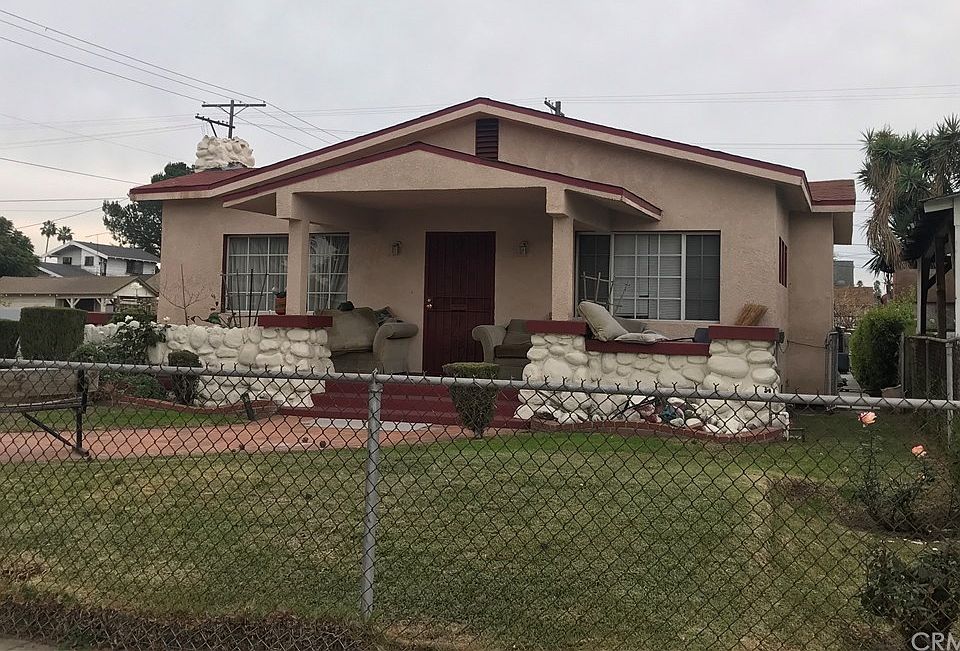 1st image of 1536 W 47th St