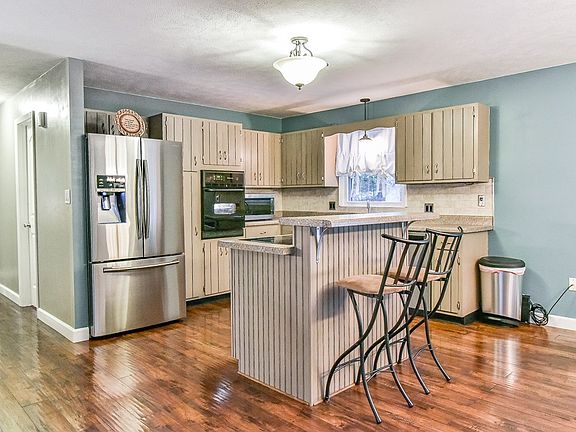 4th image of 6060 N Holly Dr